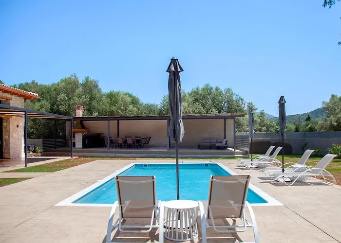 Olia Villa *