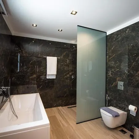 فيلة Olia فاسيليكي