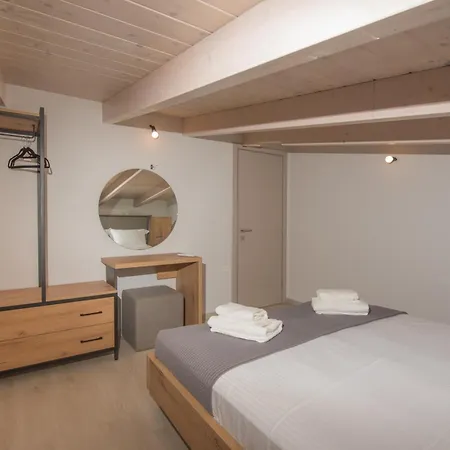 Olia * فاسيليكي