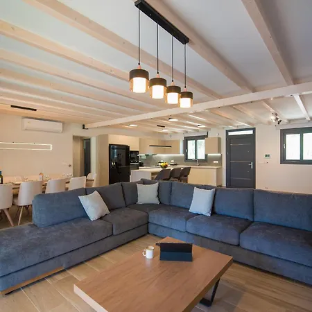 Olia Villa Vasiliki